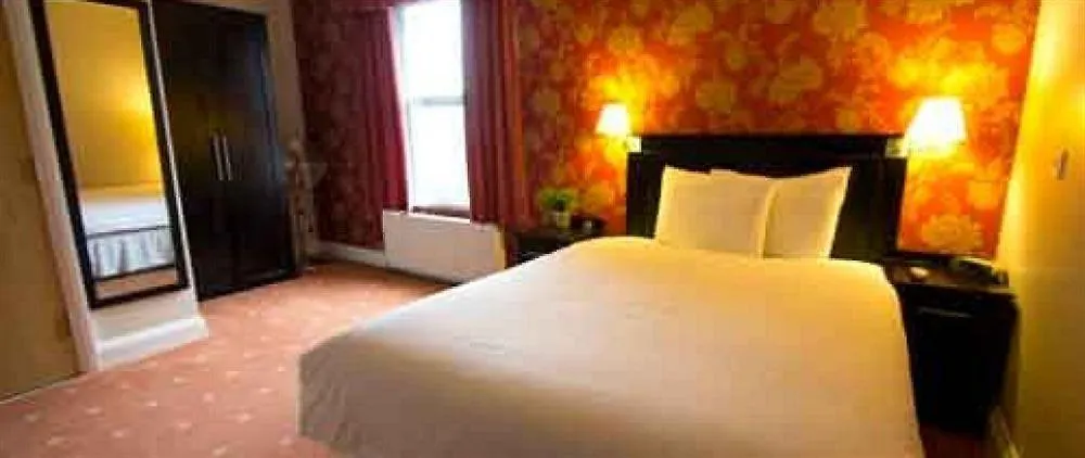 Mehfil Hotel Hillingdon