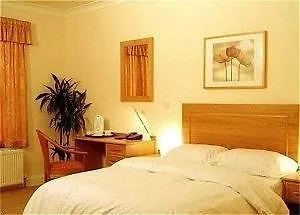 Mehfil Hotel Hillingdon